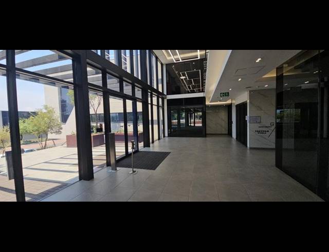 BUSINESS PROPERTY TO RENT IN WATERFALL